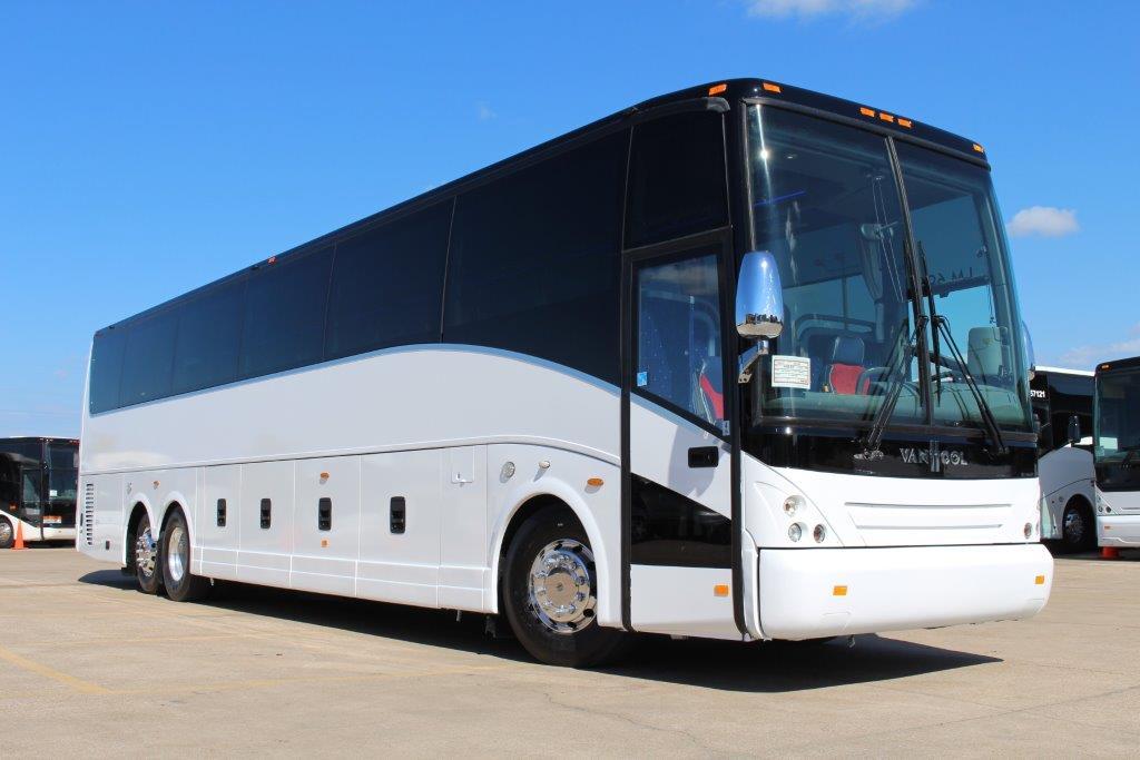Ottawa Party Bus Rental – Party Bus Limousine Services
